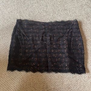 Hautehippie mini skirt black lace, size M